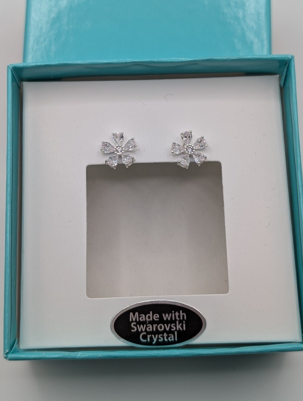 Swarovski Crystal Sparkly Silver Floral Stud Earrings New In Box!
